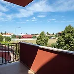 Apartment Midea
