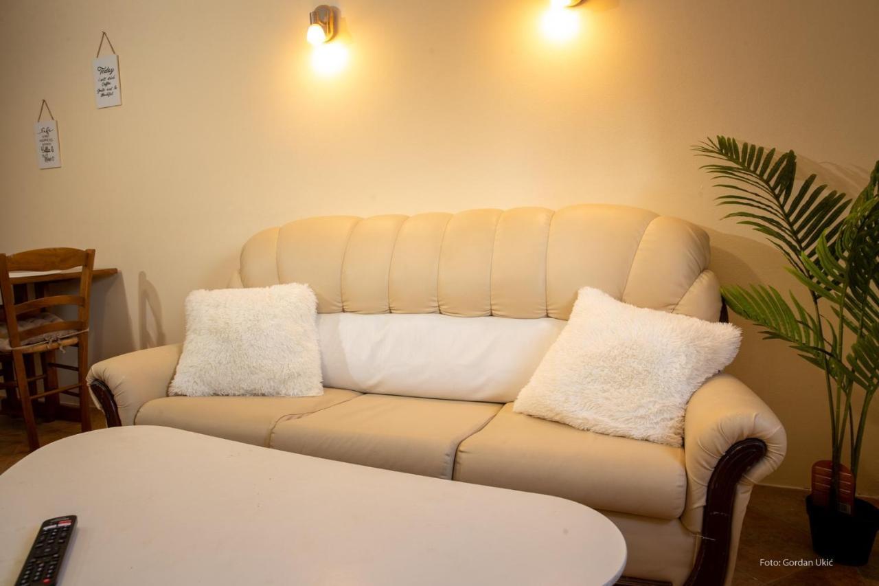 Midea Apartment *