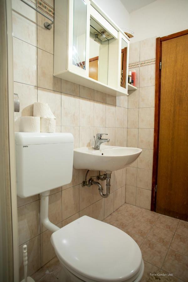 Midea Apartment